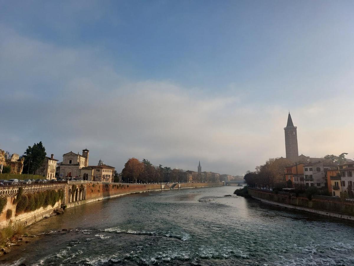 베로나 Dreaming Adige River 아파트 외부 사진